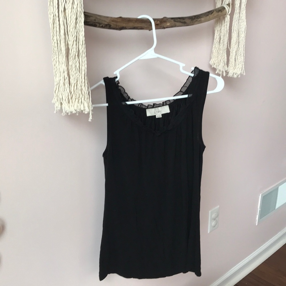 Gorgeous Ann Taylor Loft Maternity Blouse